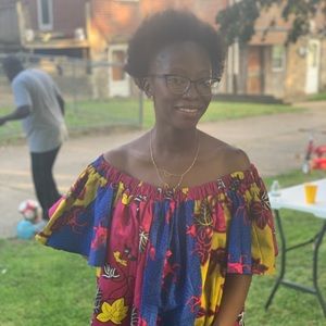 Meet your Posher, Sarah